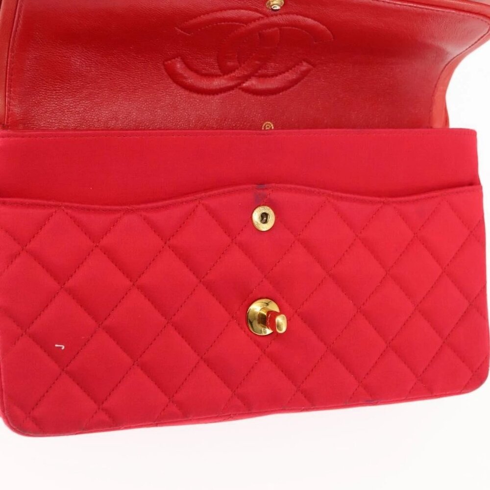 CHANEL Matelasse 25 Double Flap Chain Shoulder Bag Satin Red Gold CC Auth 145843 - Picture 13 of 16
